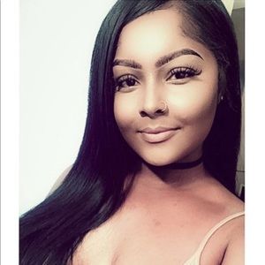 Meet your Posher, Crystal